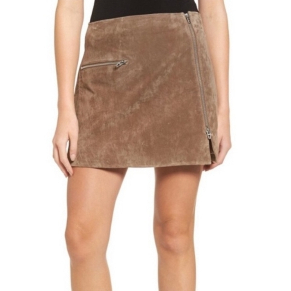 Blank NYC Suede Side Zipper Mini Skirt With Pocket In Midnight Toker Size 28